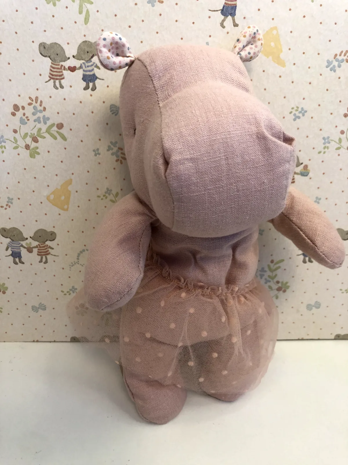 Safari friends, Hippo w. skirt