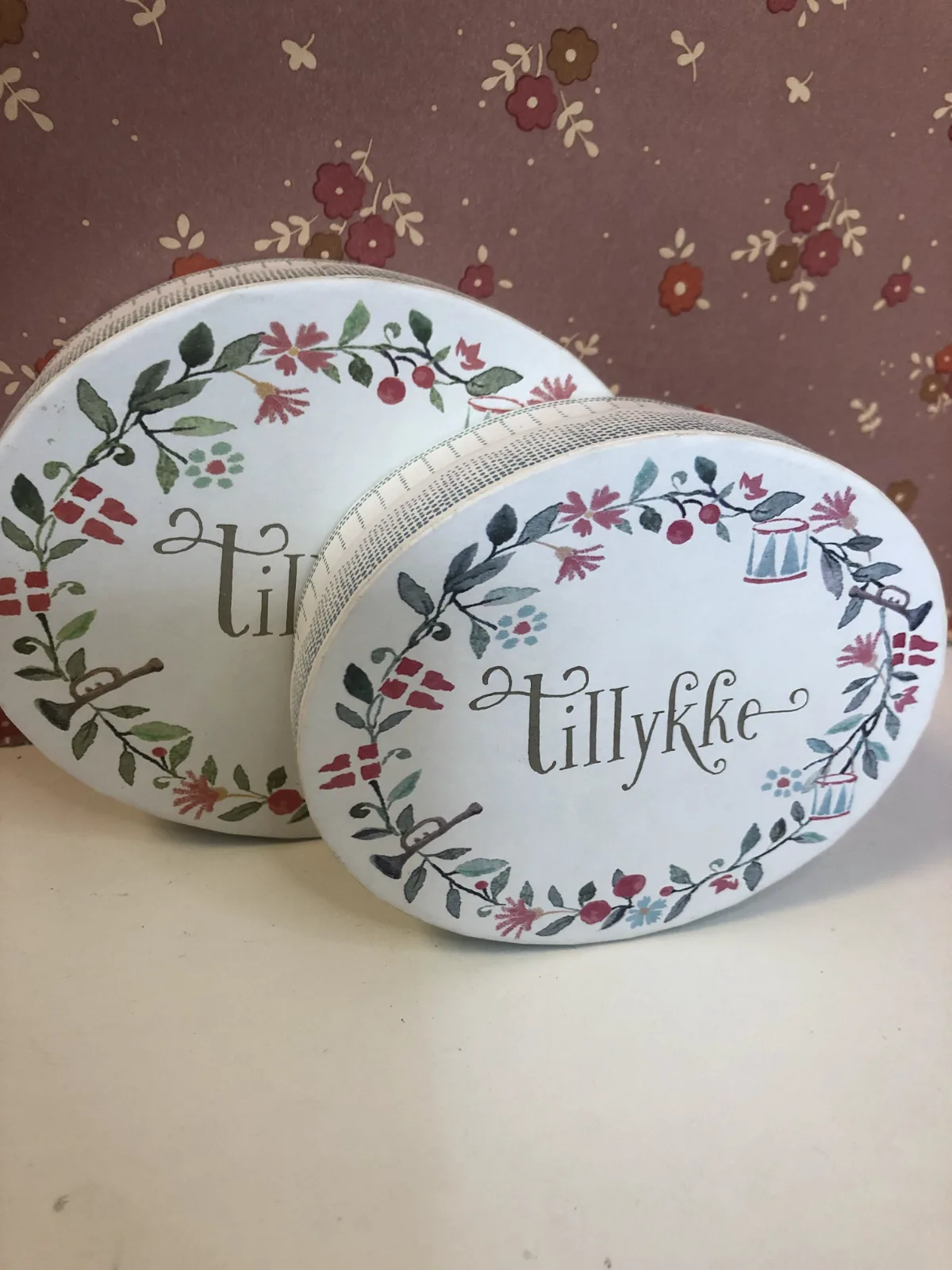 TILLYKKE ÆSKE SET