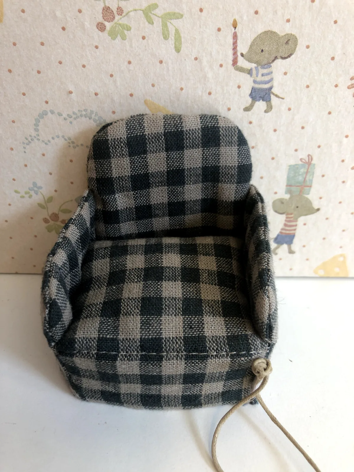 CHAIR