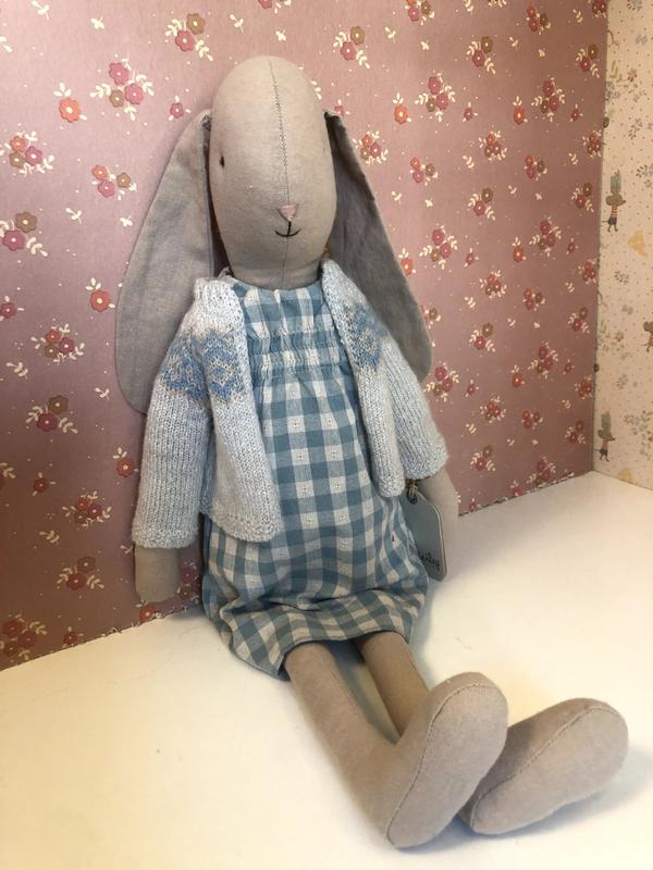 BUNNY SIZE 4