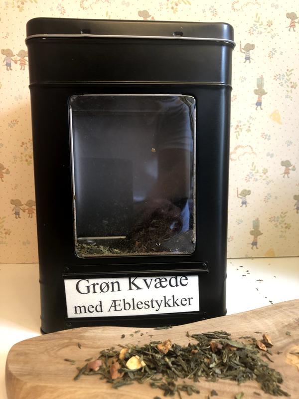 GRØN KVÆDE MED ÆBLESTYKKER