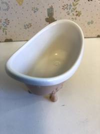 Bathtub. Mouse - Rose