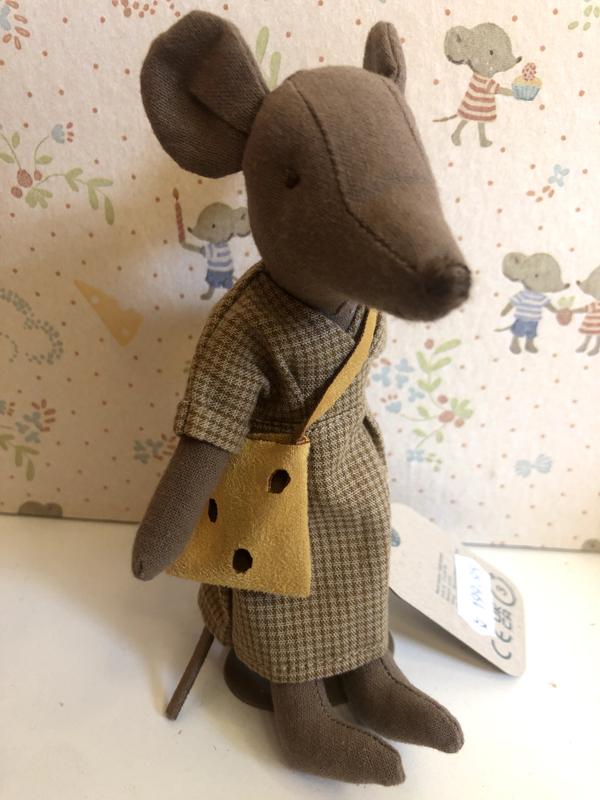 MUM MOUSE