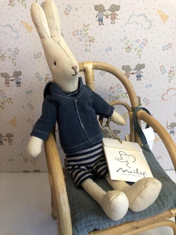 MINI RABBIT