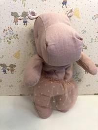 Safari friends, Hippo w. skirt