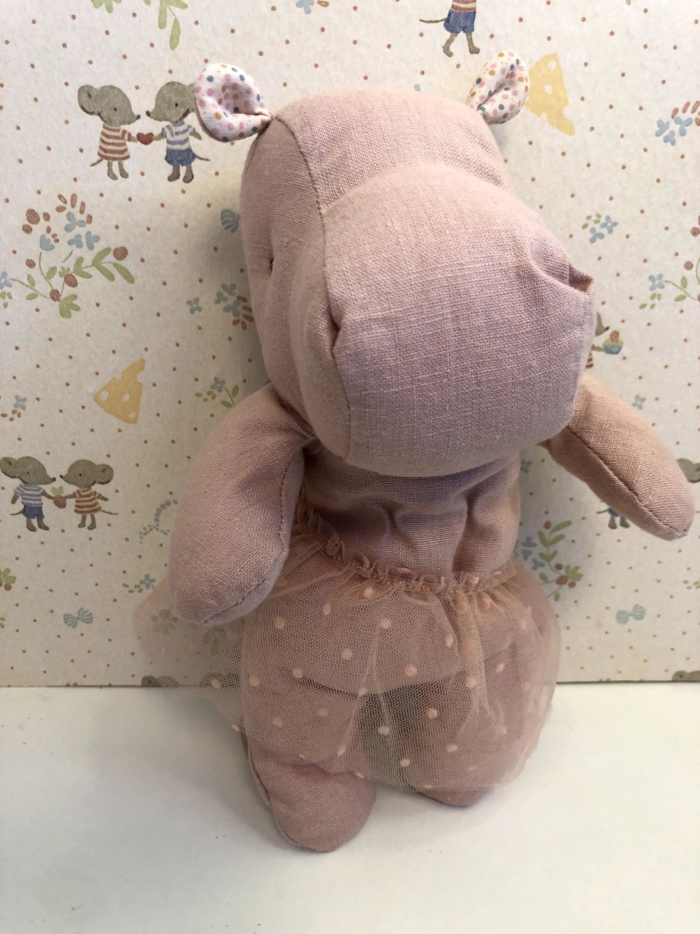 Safari friends, Hippo w. skirt