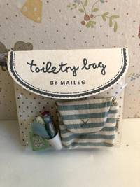 Toothbrush set in bag