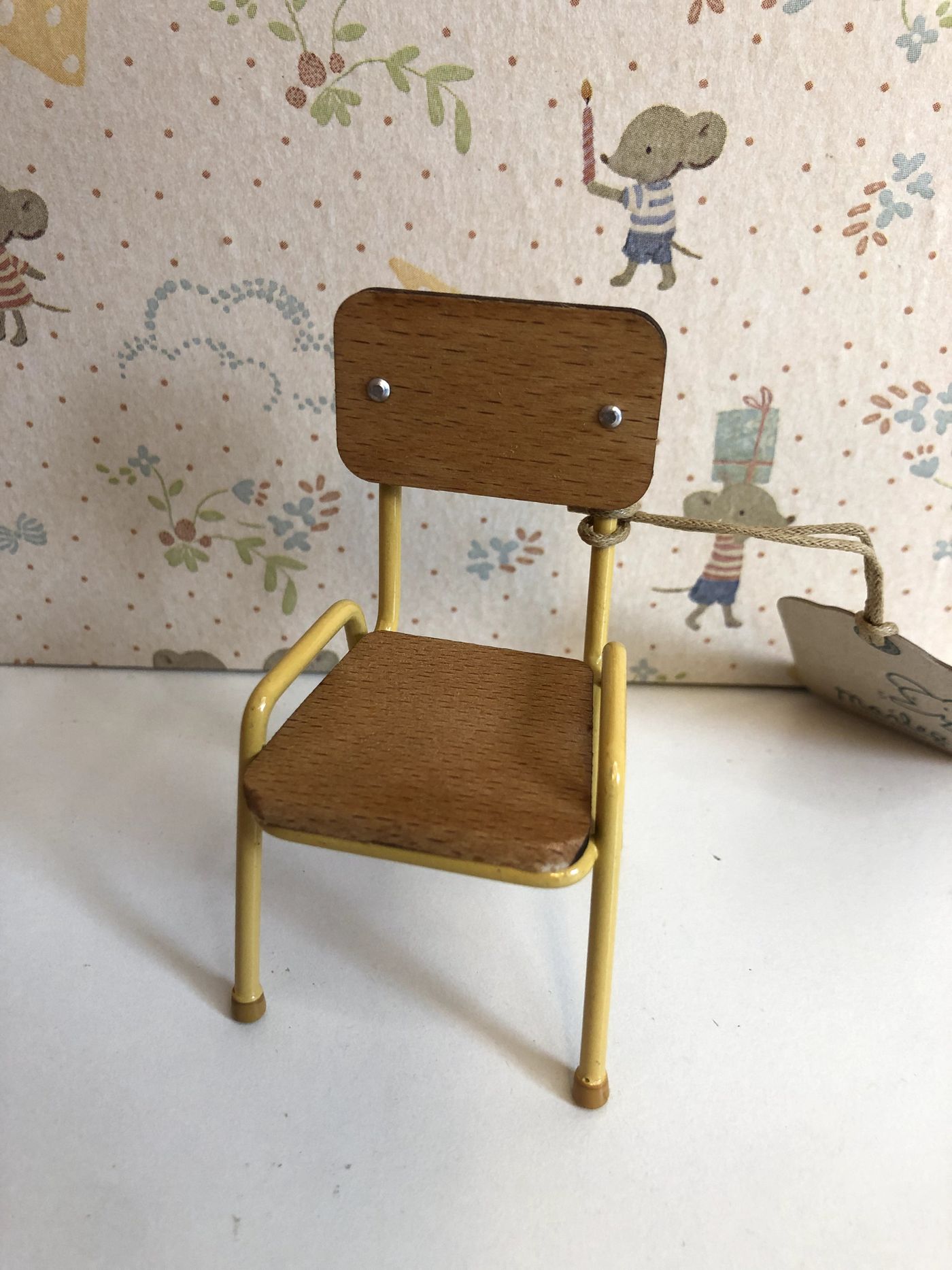 CHAIR