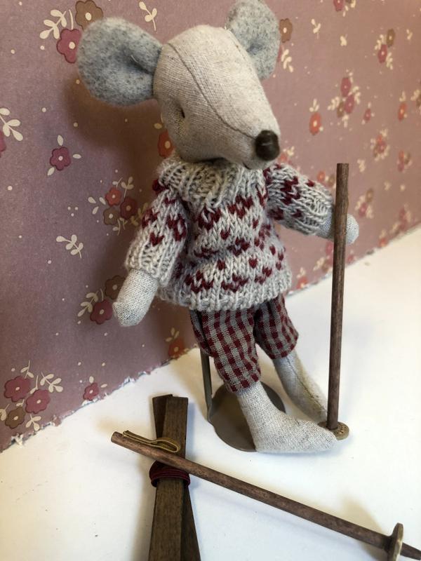 WINTER MOUSE