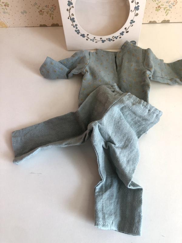 PYJAMAS FOR RABBITS