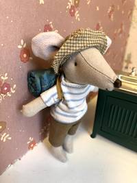 HIKER MOUSE