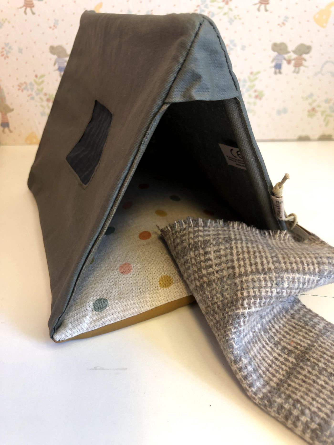 HAPPY CAMPER SINGLE TENT