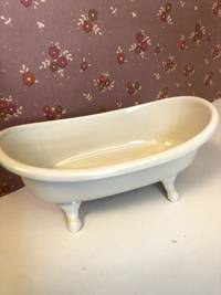MINIATURE BATHTUB