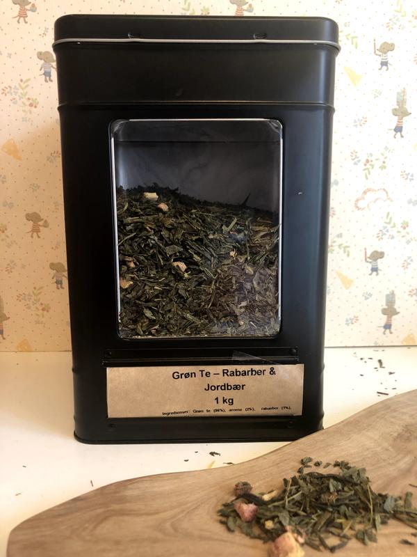 GRØN SENCHA RABARBER JORDBÆR
