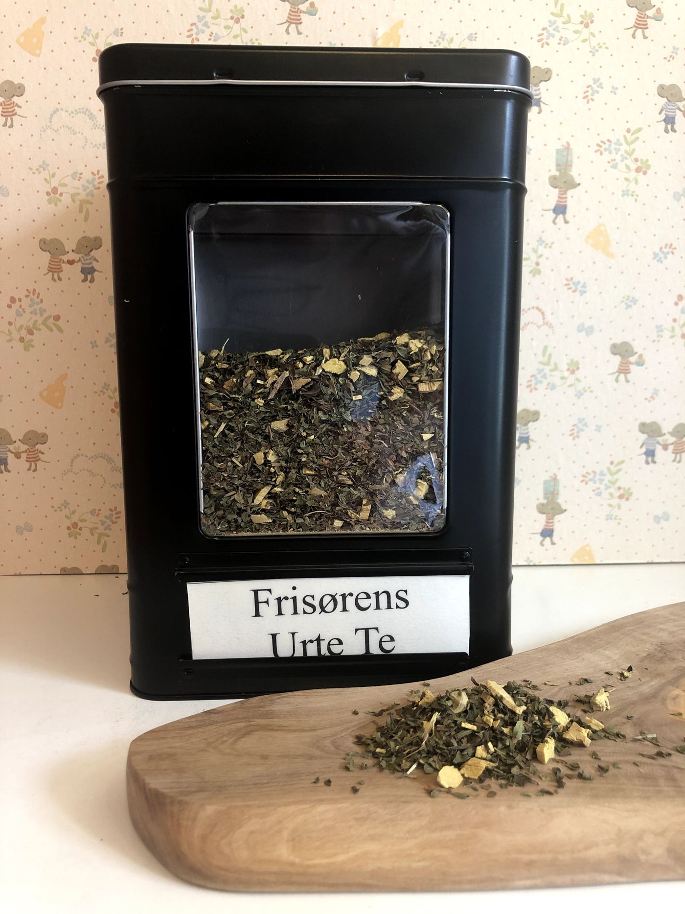 FRISØRENS URTE THE