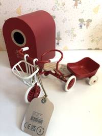 TRICYCLE BASKET