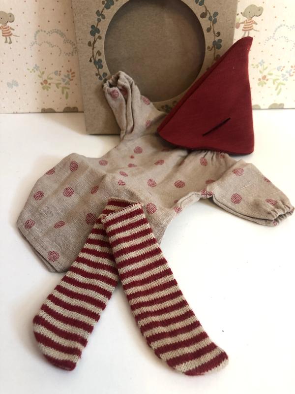 CHRISTMAS CLOTHES FOR MOUSE