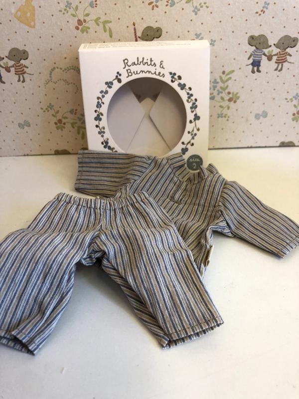PYJAMAS