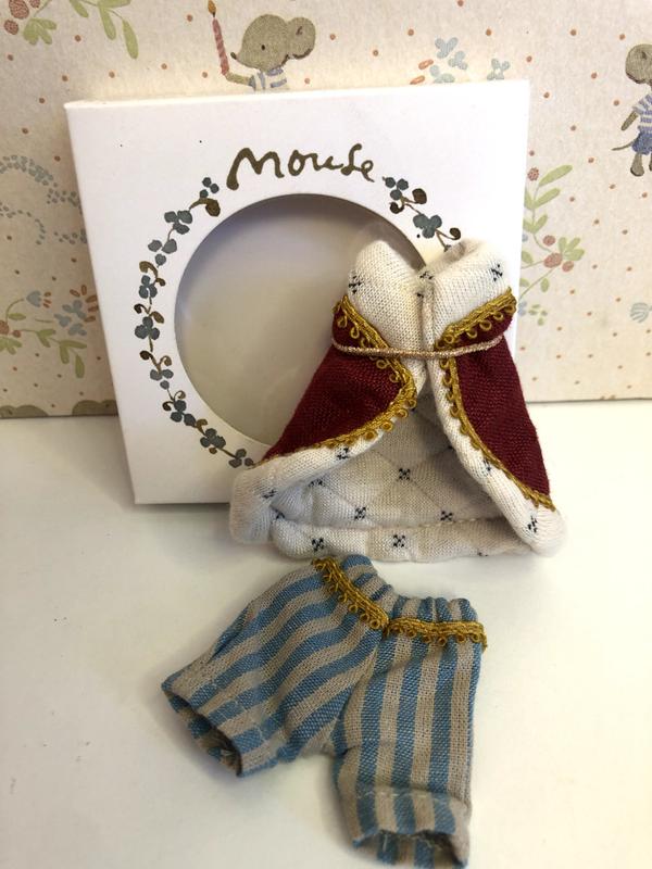 KING CLOTHES FOR MOUSE