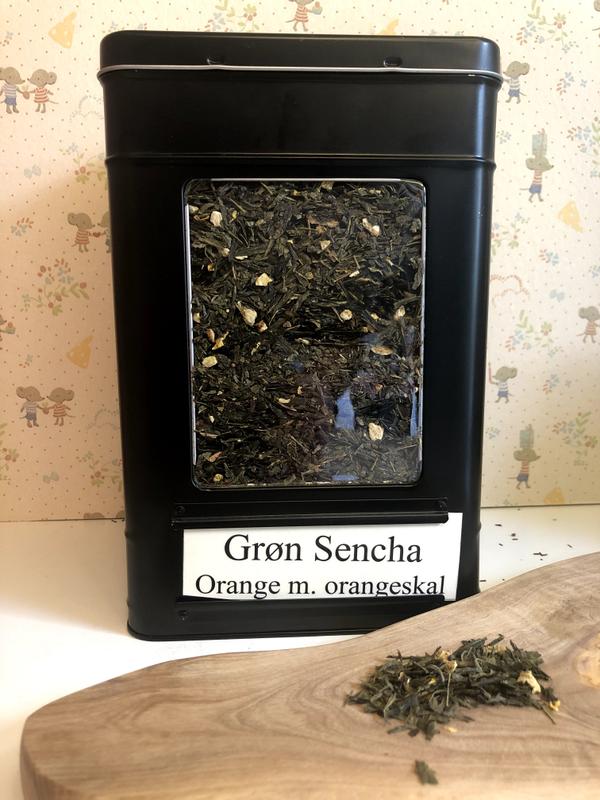 GRØN SENCHA ORANGE MED ORANGESKAL
