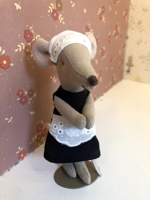 MAID MOUSE